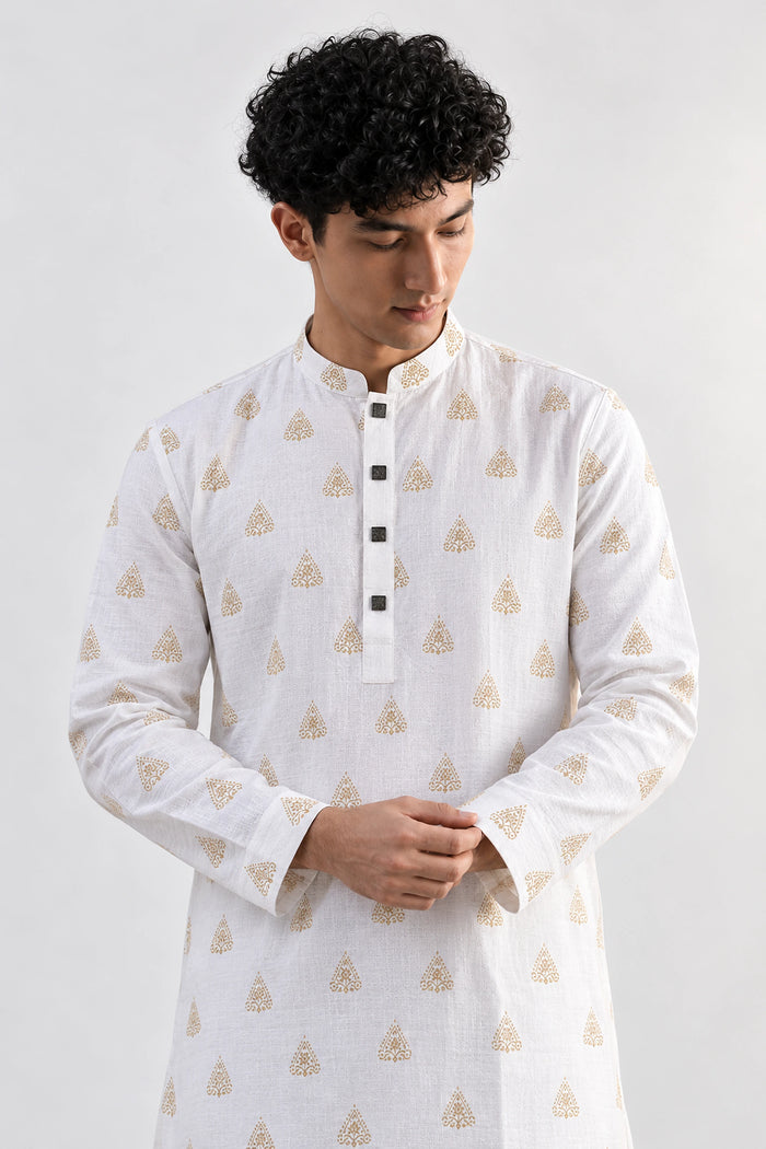 Indian Fensi White কোড-97