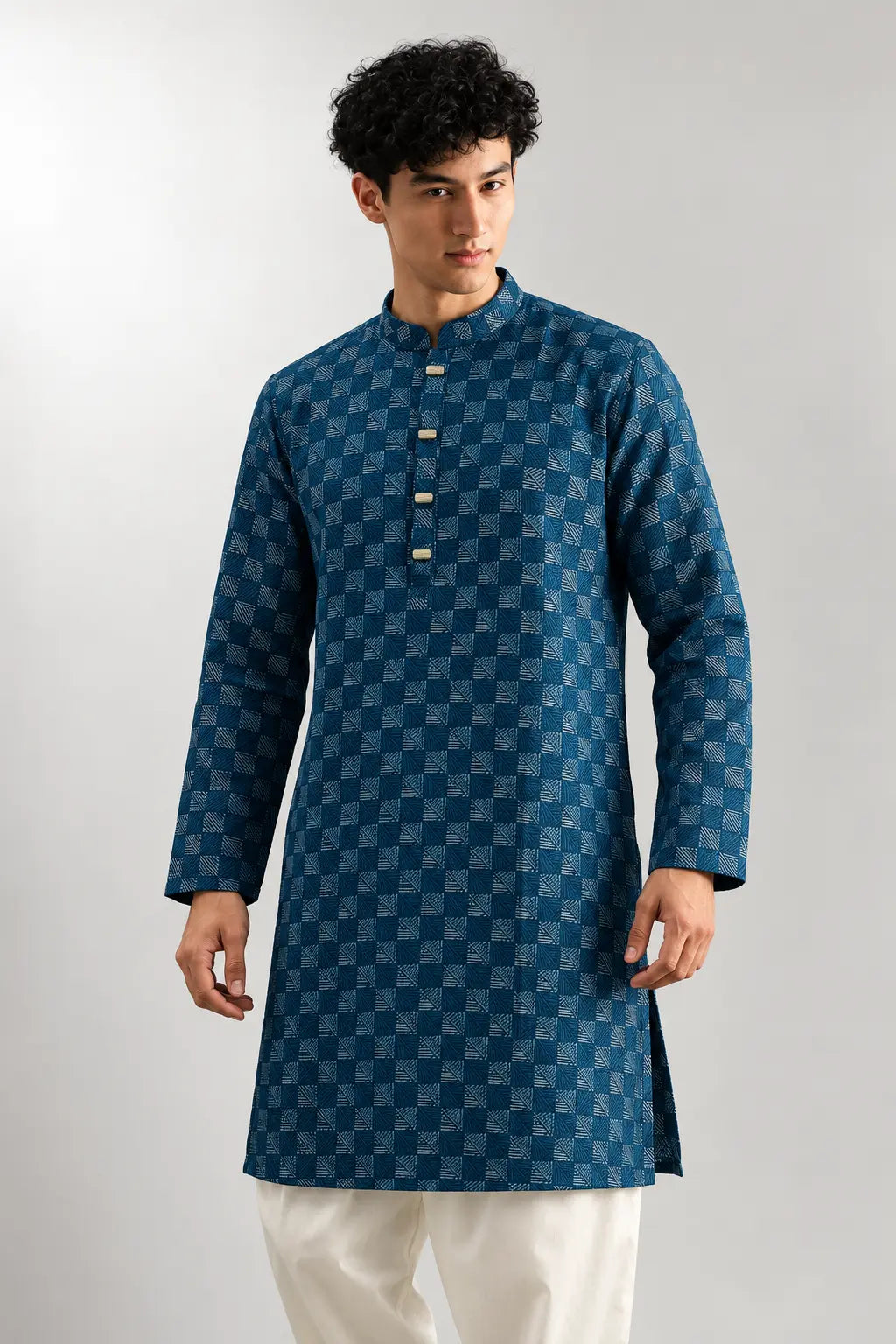 New Giza Blue কোড-11 — Lotus model portrait